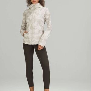 Lululemon Break a Trail Jacket Heritage 365 Camo White Opal Multi
